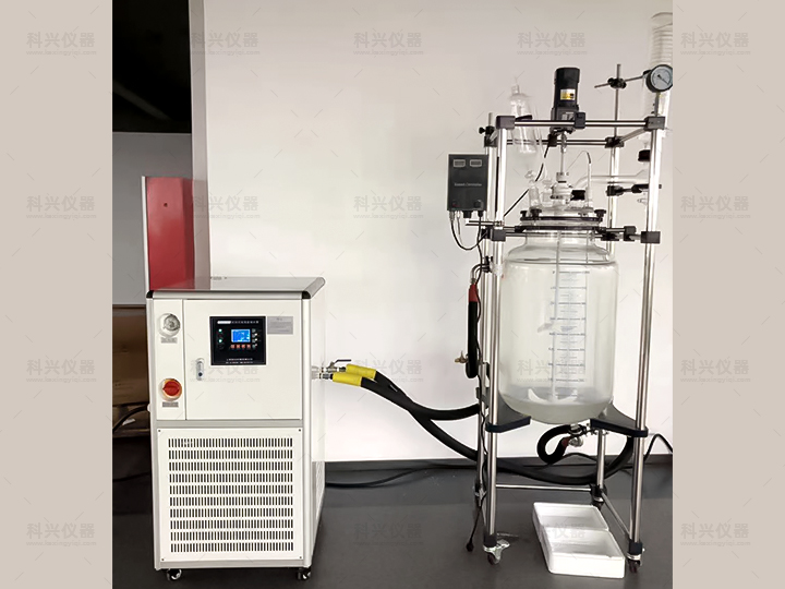 上?？婆d儀器與某公司合作